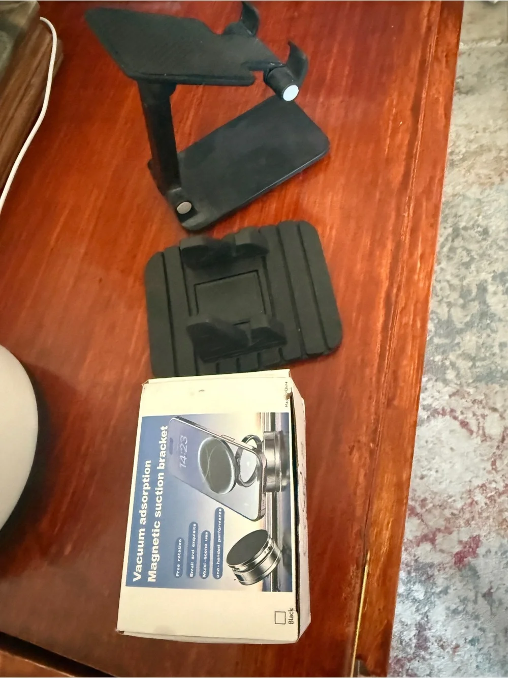 Universal T28 Phone Ring Holder and Stand - Black like new 3 different pieces